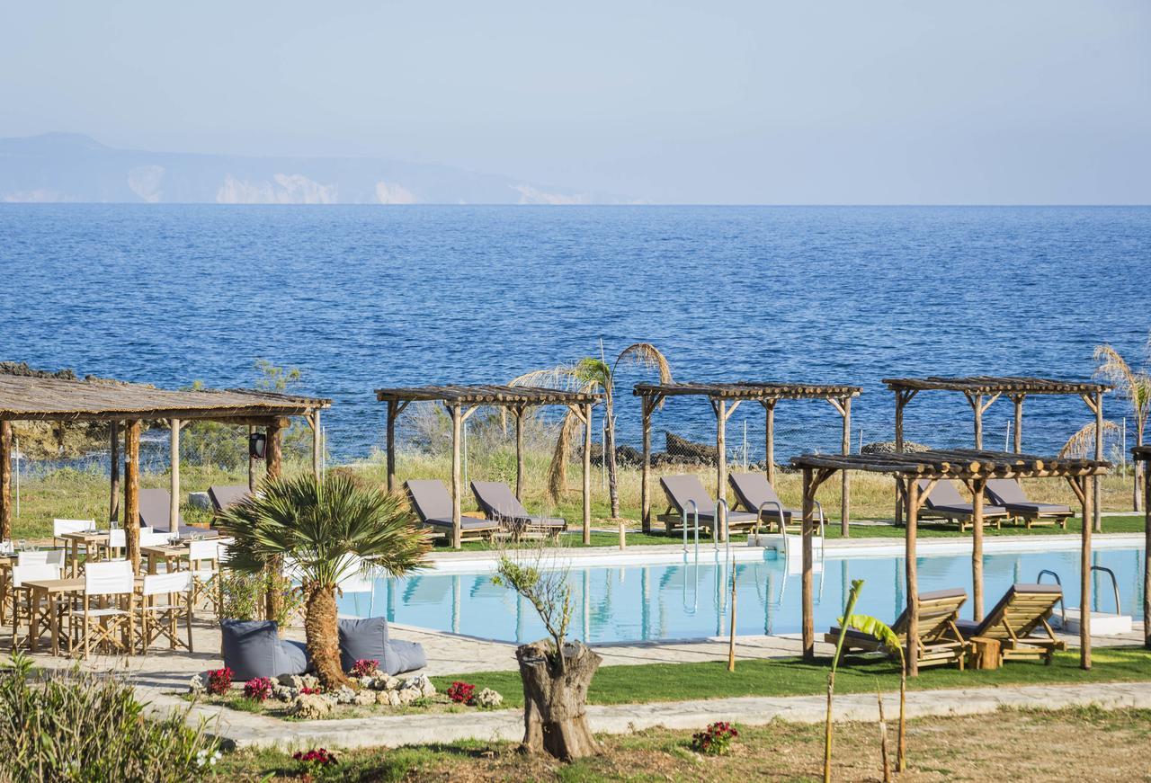 Kymata Bohemian Villas Ликсури Екстериор снимка
